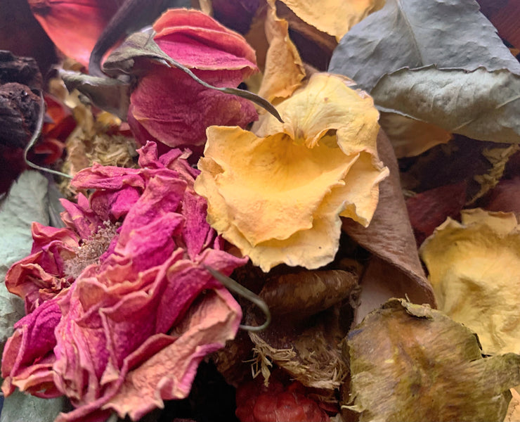 DIYs With Dried Flowers